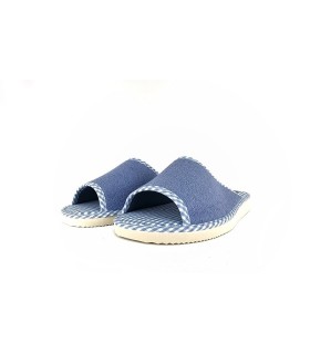 zapatilla de casa descalza adelante y atras para mujer, pinki en color azul fabricada por Pelusin en España de color azul claro